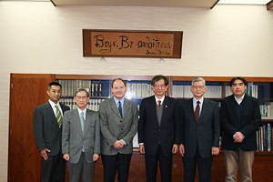 Yuan Tseh LeemiEjCWolfgang Kratschmermij