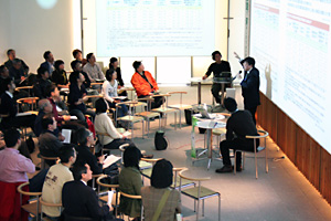会場の様子