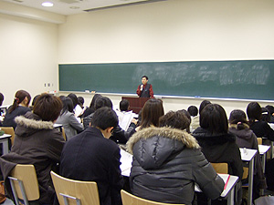 保健管理センター渡邊講師による講演