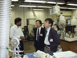 KFUPM内研究センターの見学と研究説明