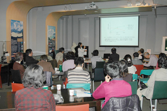 講演会の様子