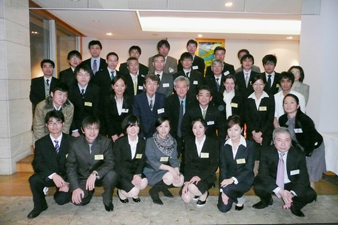 交流会終了後の記念撮影