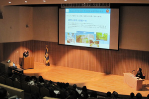 講演会の様子