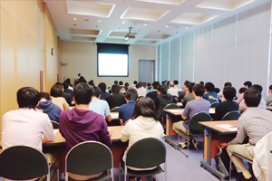 会場の様子
