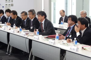 川端機構長の挨拶