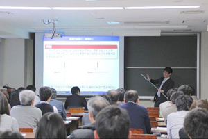講演の様子