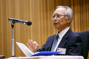廣重名誉教授の講演