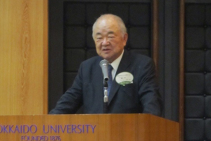 横山北水同窓会会長の挨拶