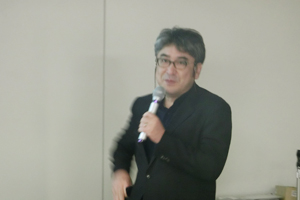 豊橋技術科学大学 中内教授