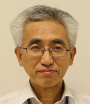 附属図書館事務部長 富田 健市 氏