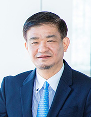 pro_suzuki_bust01