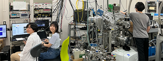 プロジェクトページ写真_宇宙物質