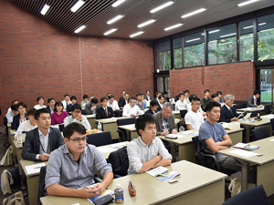 ＯＢ講演会及び在学生との懇談会