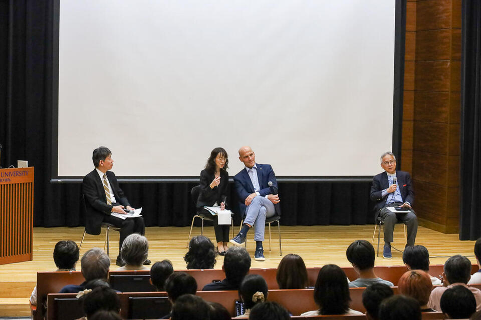 合同質疑応答の様子（撮影：長谷川亜裕美）