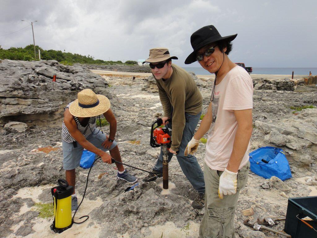 サンゴの島の研究所が若者を魅了する理由と私たちがサンゴから学べること 海 リサーチタイムズ